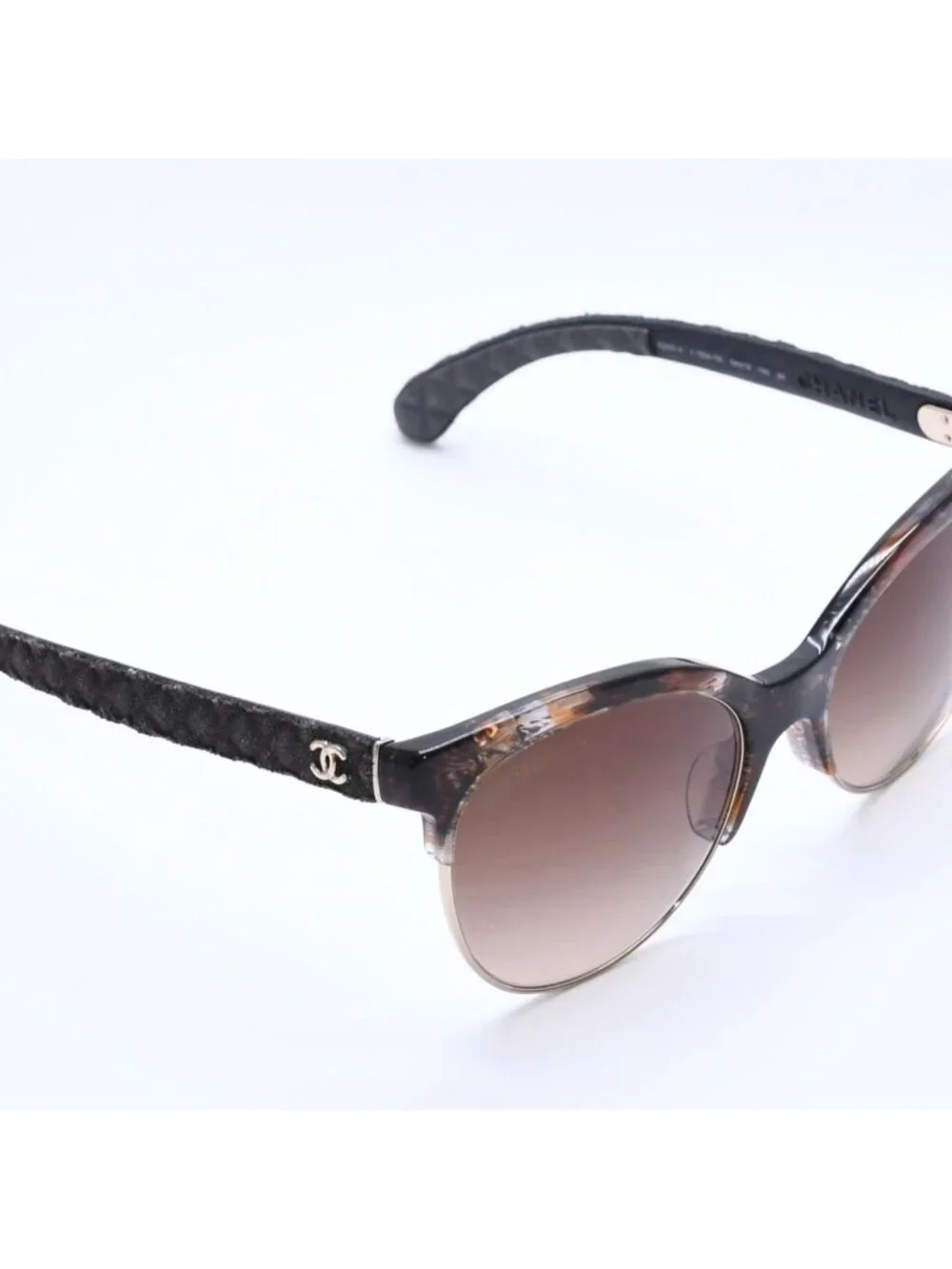 Chanel Sunglasses Eyewear S5 CC Logo Quilted Temple